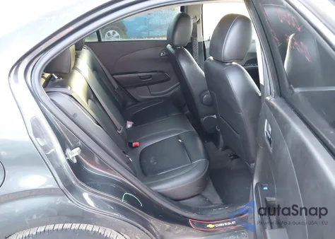 2018 Chevrolet Sonic Premier Auto from USA, damaged, VIN 1G1JF5SB4J4104377